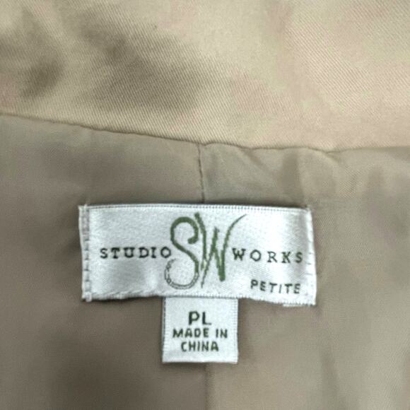 Studio Works Petite Lined Khaki Tan Zip Up Light Coat Jacket Women's Size PL - Picture 3 of 11